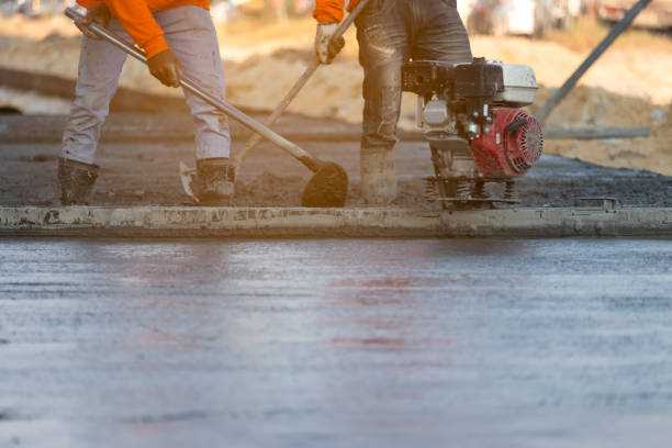 Best Concrete Pool Decks in Forest Hills, TN